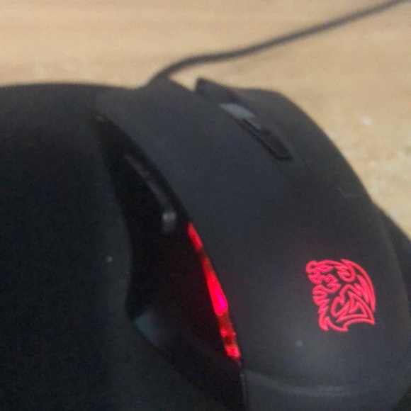 Is game - Picture 3 of 6